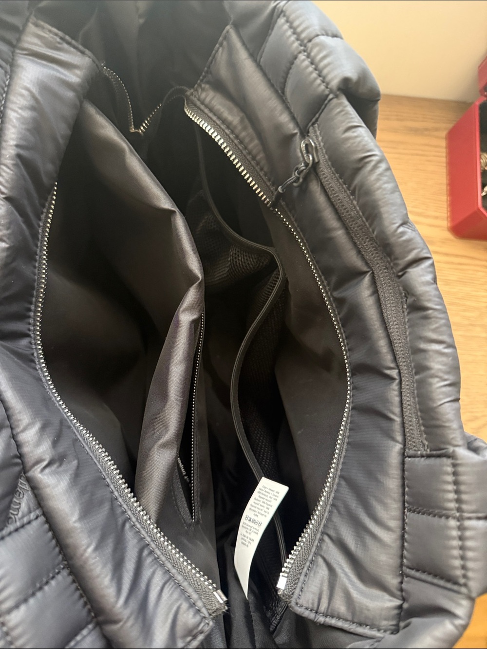 lululemon athletica Black Quilted Puffer Tote - Picture 3 of 3